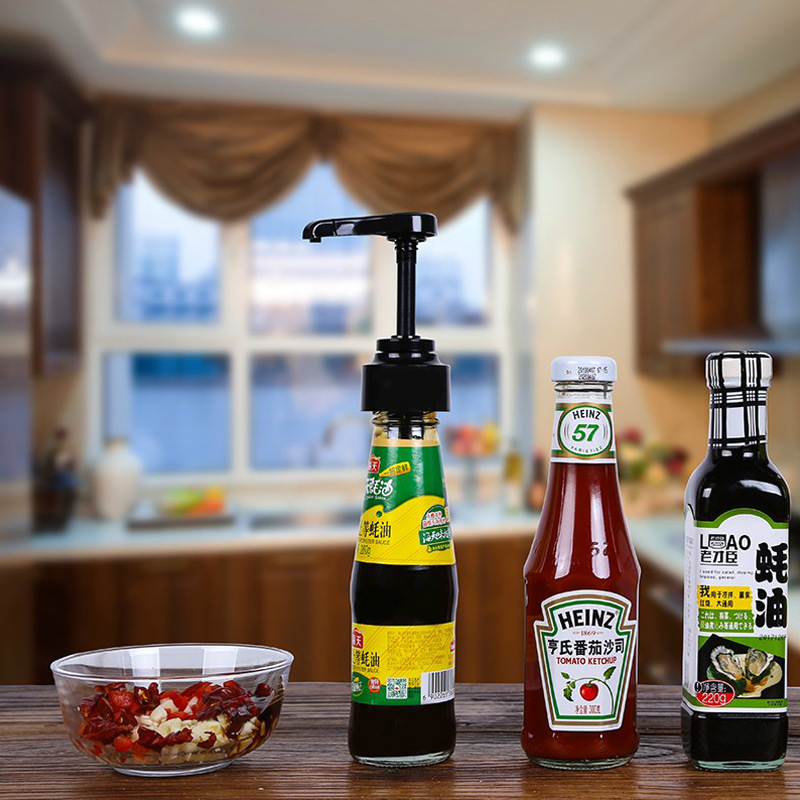 Wholesale household 304 stainless steel oyster sauce pressing mouth universal kitchen quantitative soy sauce raw oyster sauce pressing pump head