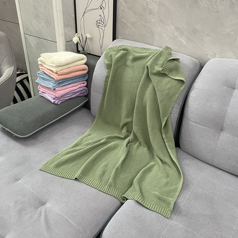 Factory wholesale embroidered cotton stroller cover blanket knitted quilt nap blanket sofa blanket cover nap sofa
