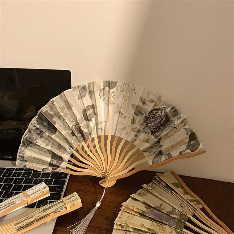 Chinese Style Portable Folding Fan Ancient Fan Props Folding Fan Ins Style Shell Fan Female Summer Photo Props