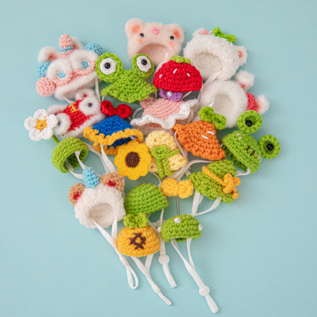 Purely Handmade Hamster Golden Bear Pet Hat, Small Pet Hat, Flower Rat Pose Hat, Cute Headwear, Parrot Headgear