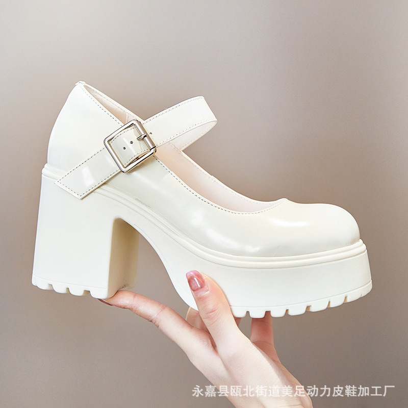 Красивые туфли с толстым каблуком и толстой подошвой для женщин, новые 2025, водонепроницаемые платформенные туфли, супер высокий каблук, маленькие Jk туфли