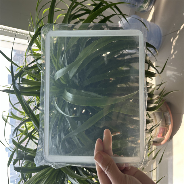 Four-Sided Double-Sided Precision Film Removal Single Piece Low-E Energy-Saving Small Glass Suitable for Glass Bricks and Electrical Appliances Glass