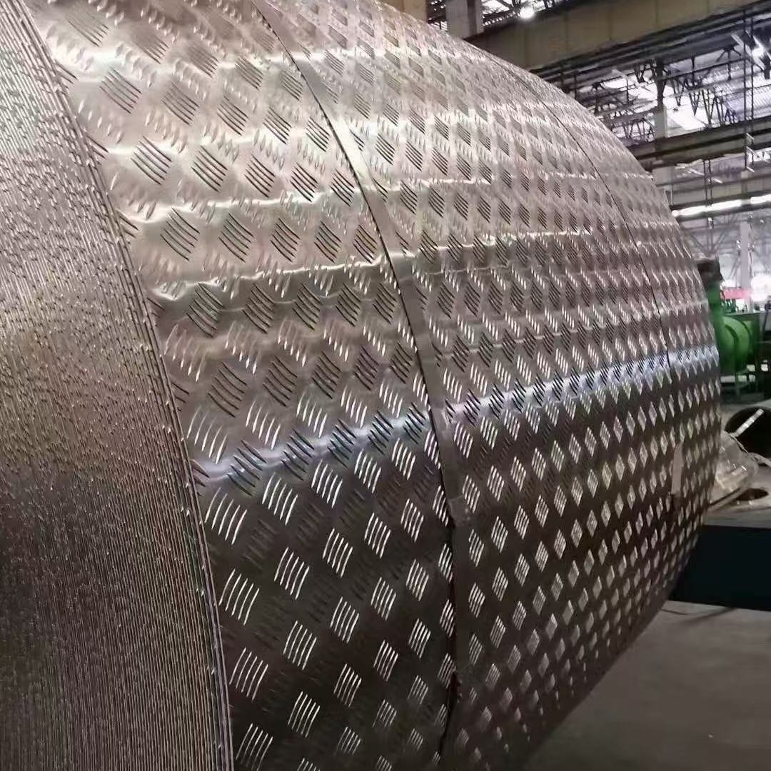 Five-Rib Pointer-Type Anti-Skid Pattern Aluminum Plate/Aluminum Roll Cold Storage Elevator Can Be Processed for Retail Sale