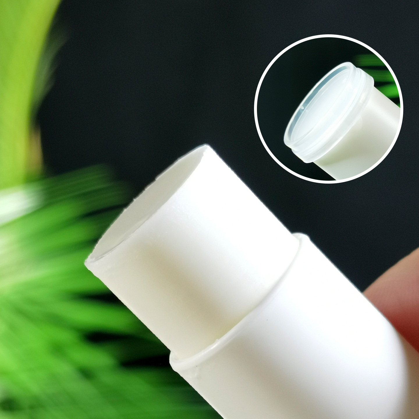 Runben Baby Soothing Lip Stick Baby Special Saliva Cream Newborn Lip Cream Moisturizing and Moisturizing Skin Care Lip Care