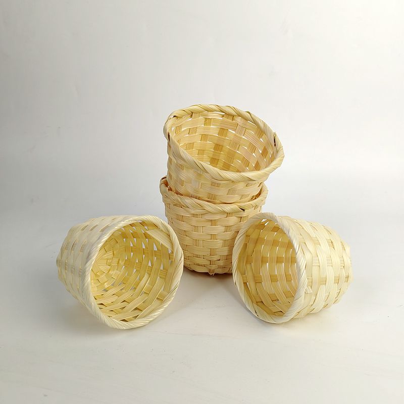 Portable Bamboo Basket Small Bamboo Basket Home Ornaments Loading Rice Stickers Snacks Candy Bamboo Basket Rattan Mini Bamboo Basket