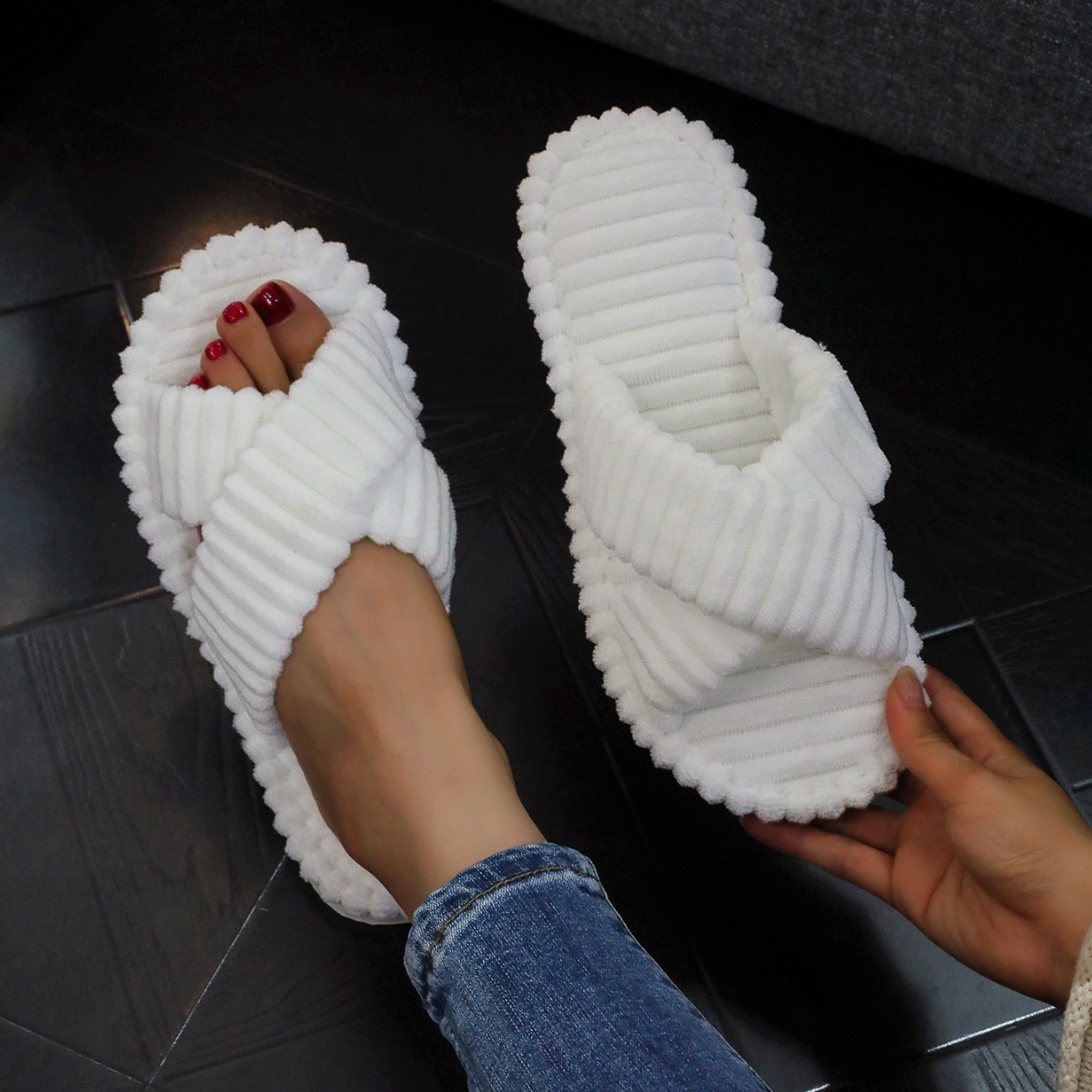 Cross-Border Popular Corduroy Cross Open-Toe Women's Home European and American Fashion Striped Girls' Comfortable Cotton Slippers for All Seasons