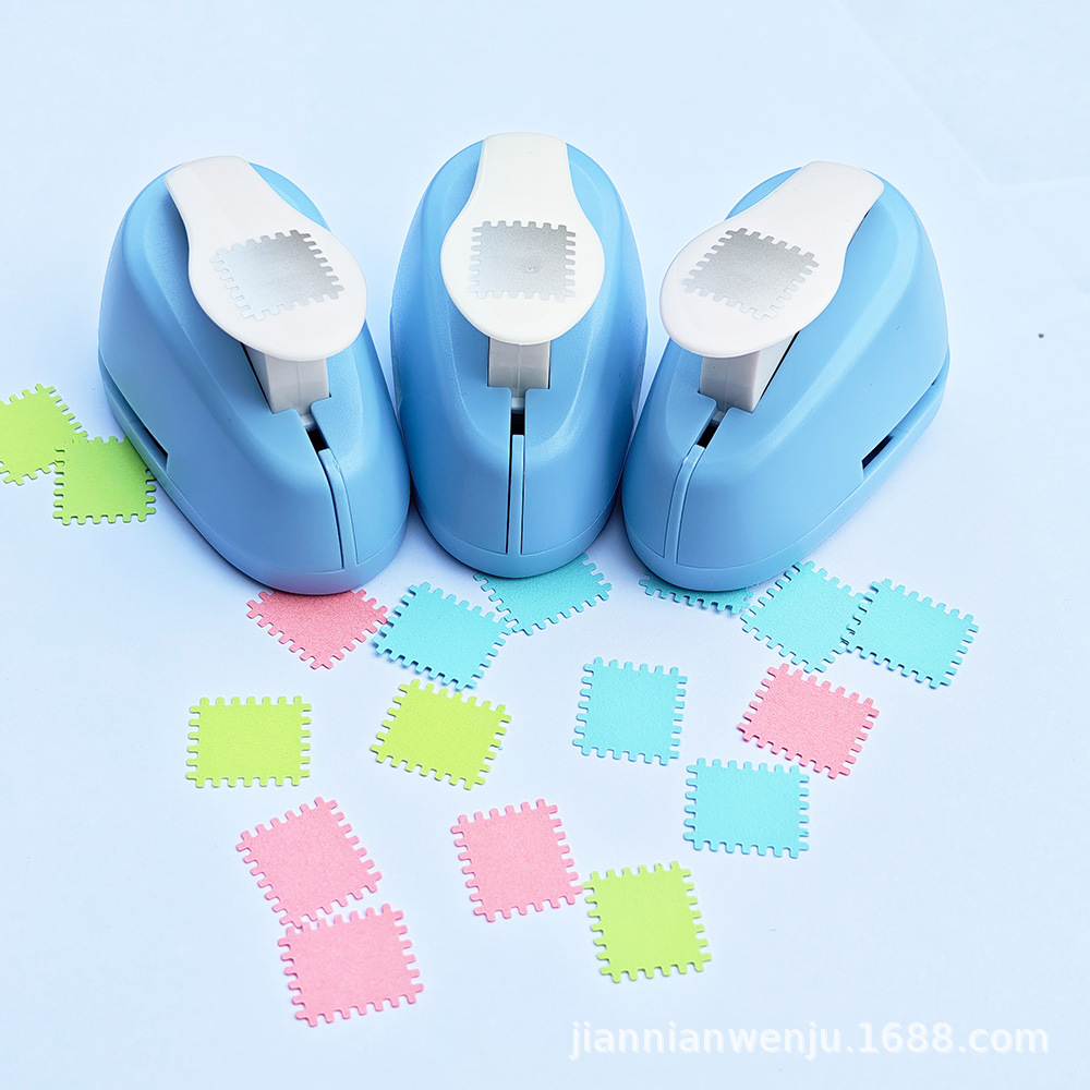 Creative Stamp Embossing Device, Handbook Decoration Photo Frame Embossing Device, Student Handmade DIY Labor-Saving Punching and Embossing Tool