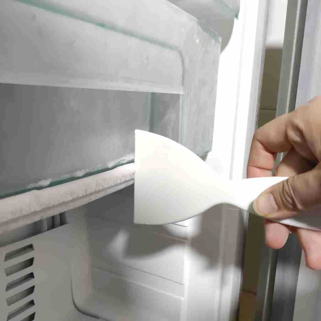 Abs Thickeneded and Hardened Plastic Refrigerator De-Icing Shovel Defrosting Shovel Kitchen Ice Removal Shovel Decontamination Cleaning Shovel Cleaning