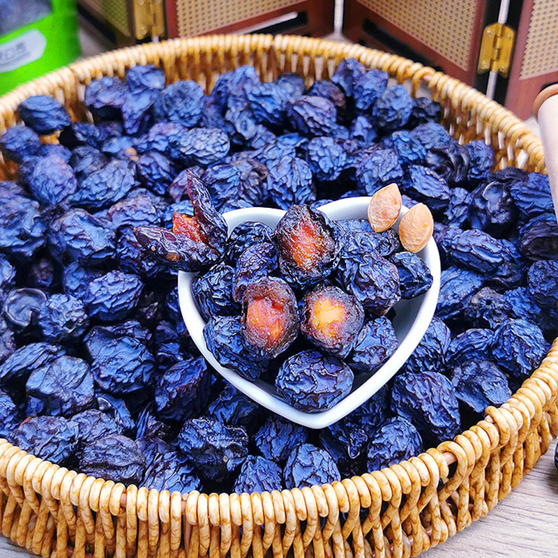Xinjiang Silk Fruit Plum Dried Sour Plum Original Flavor 500g Pregnant Women Snack Sour Plum