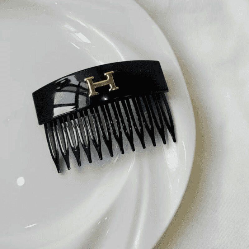 H Letter Inverted Comb for Women 2025 New Style Forehead Bangs and Broken Hair on the Back of the Head with Toothed Anti-Slip Hair Comb Headwear