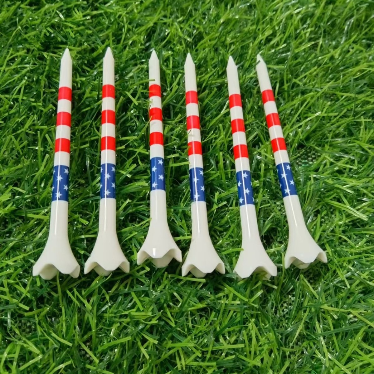 Customized American Flag Golf Tee Plastic Golf Spikes Capsule Ball Tee Plastic Golf Spikes Manufacturer