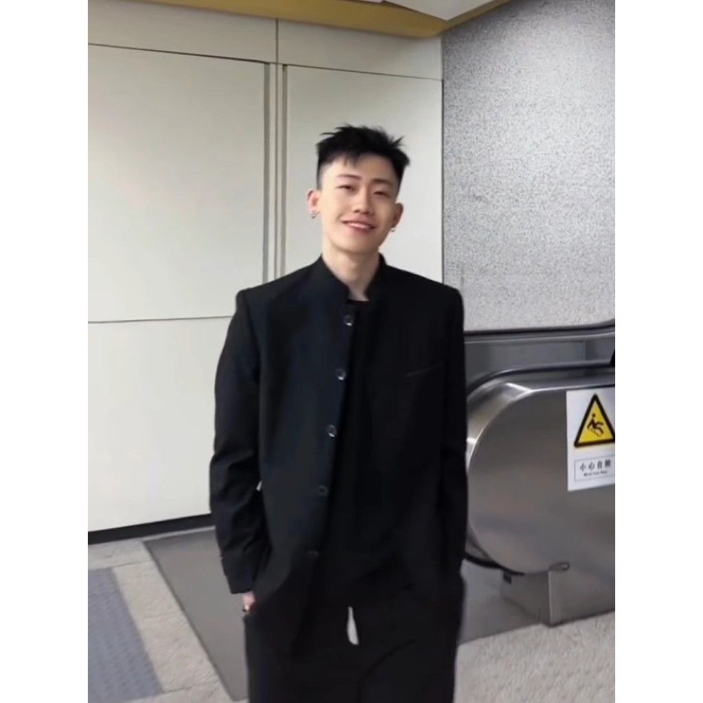 Men's Casual Top with a Stand Collar, Similar to the Style Worn by Internet Celebrities, New Chinese Style Trendy Jacket for Autumn and Winter