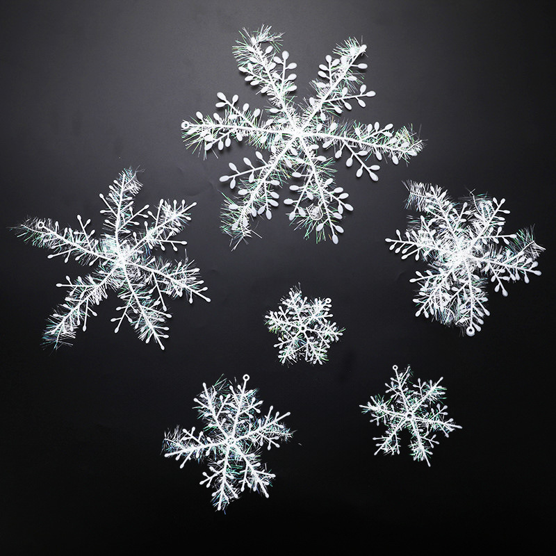 Foreign trade cross-border Christmas snowflake plastic snowflake brushed Christmas tree decorative pendant 3 pieces 11CM-28CM