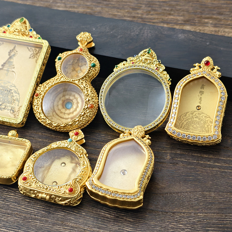 Xizang Gawu Box Thangka Painting Box Multi-Size Single-Sided Double-Sided Pendant Portable Buddha Amulet Thangka Manufacturer Wholesale