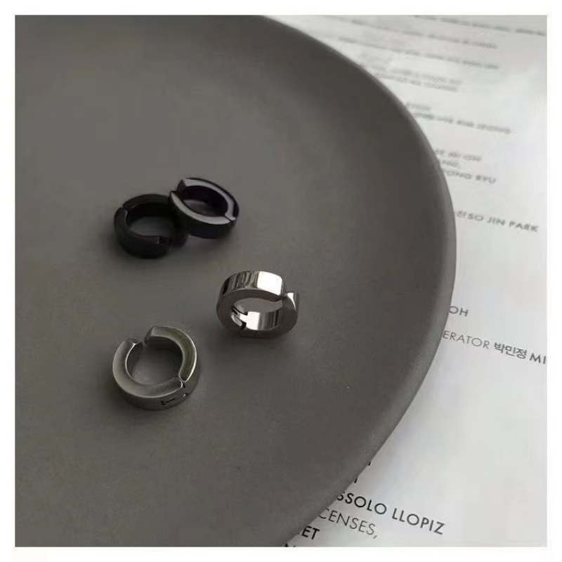 Ear Clip without Ear Holes Korean Style Titanium Steel Ear Clip Men's Ear Clip Women's Fake Earrings Earrings Student Men's Fake Earrings