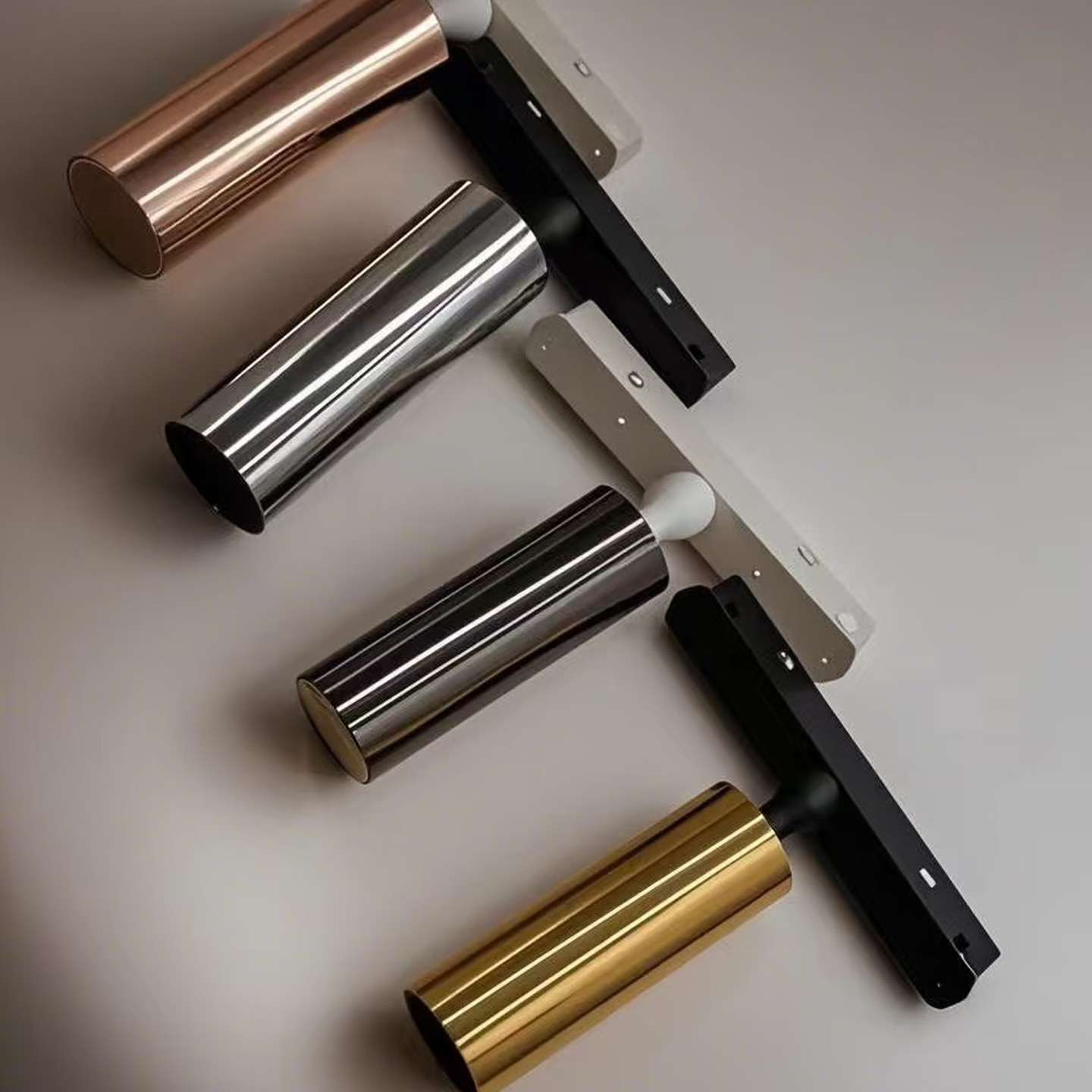 Processing and Assembly of Electronic Products, Out-Sourcing of Lamps and Handmade Products, Welding and Assembly, Out-Sourcing of Handmade Products, Production and Processing at Home