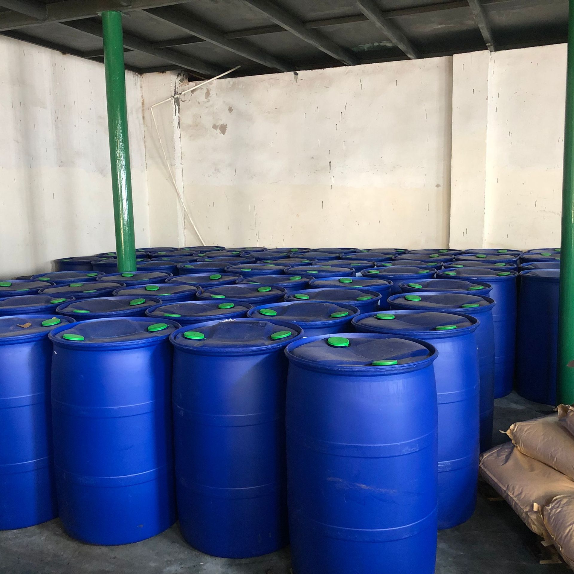 Environmental Protection Carrier Polyester Wool Low Temperature Dyeing Guide Agent Leveling Printing and Dyeing Auxiliary Factory Outlet