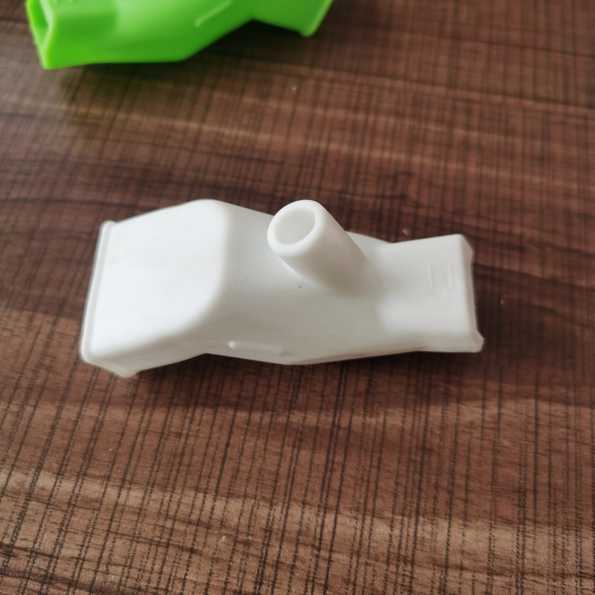 Water Nozzle Faucet Extender Soft Material Tpr Silicone Guide Sink Faucet Elastic Joint Water Diversion Yiwu