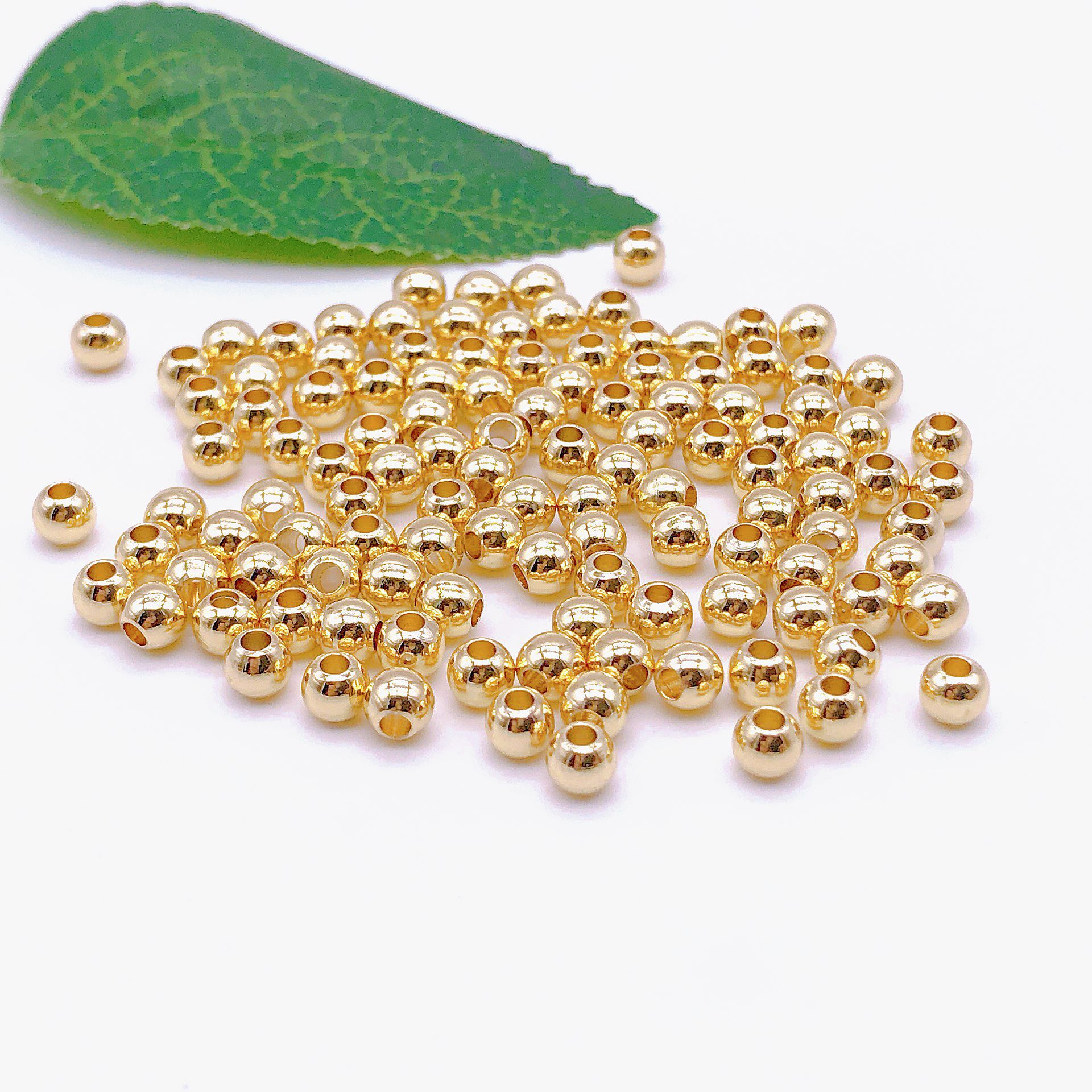 18K Color-Preserving Small Gold Beads Copper Beads Solid Glossy Round Beads Loose Beads DIY Bracelet Beaded Bracelet Separated Beads Jewelry Accessories