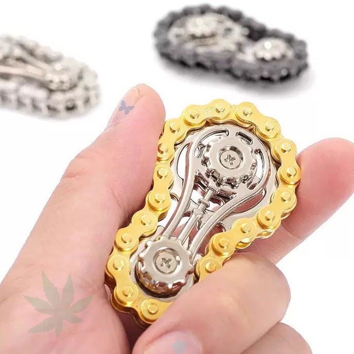 Decompression Metal Fidget Spinner for Children and Students to Relieve Boredom, Popular Toy Gear Finger Chain Decompression Toy