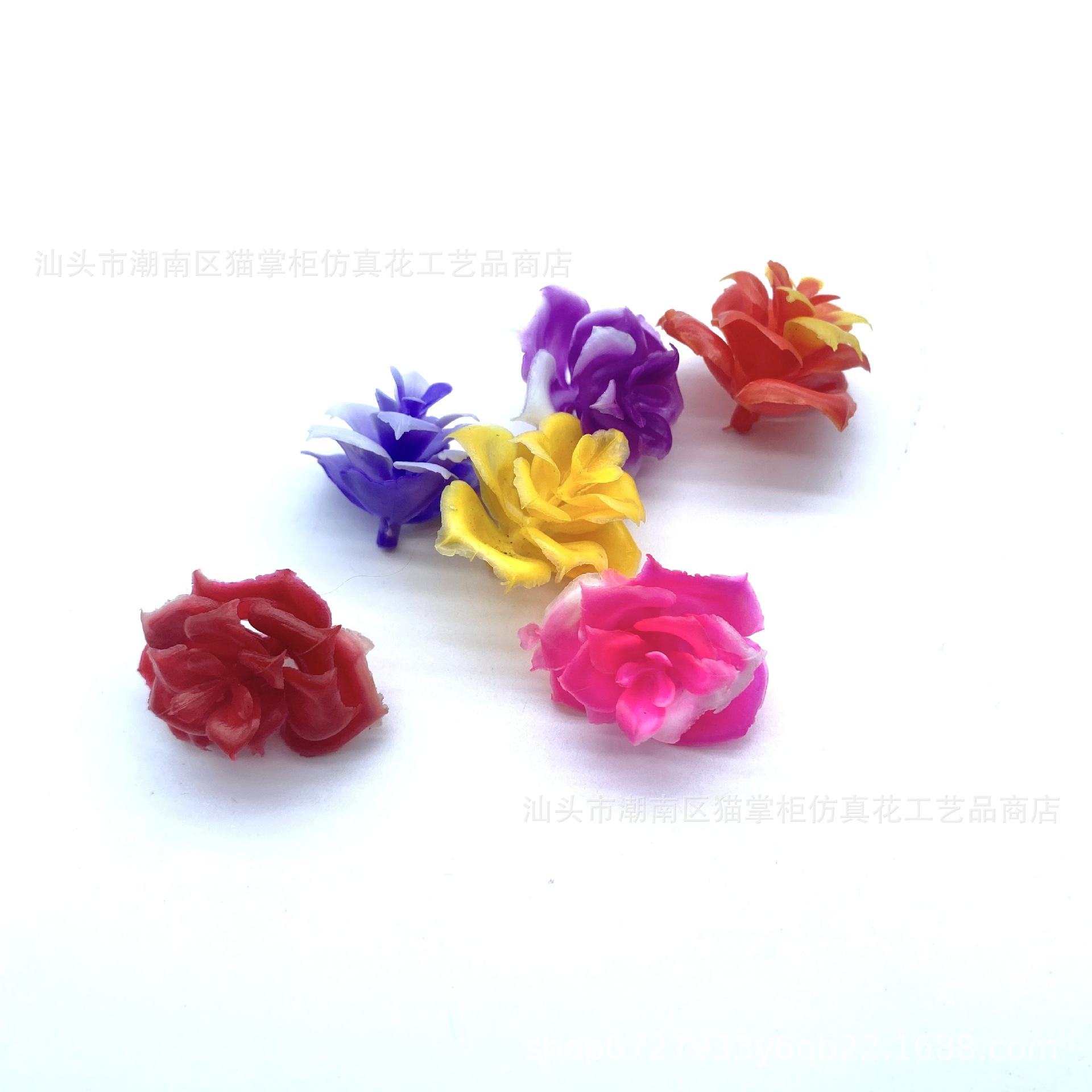 A Variety of Manufacturers Wholesale Simulated Plant Flowers, Simulated Green Plants, Plastic Water Plants, Fake Flower Accessories, Simulated Flower Material Accessories