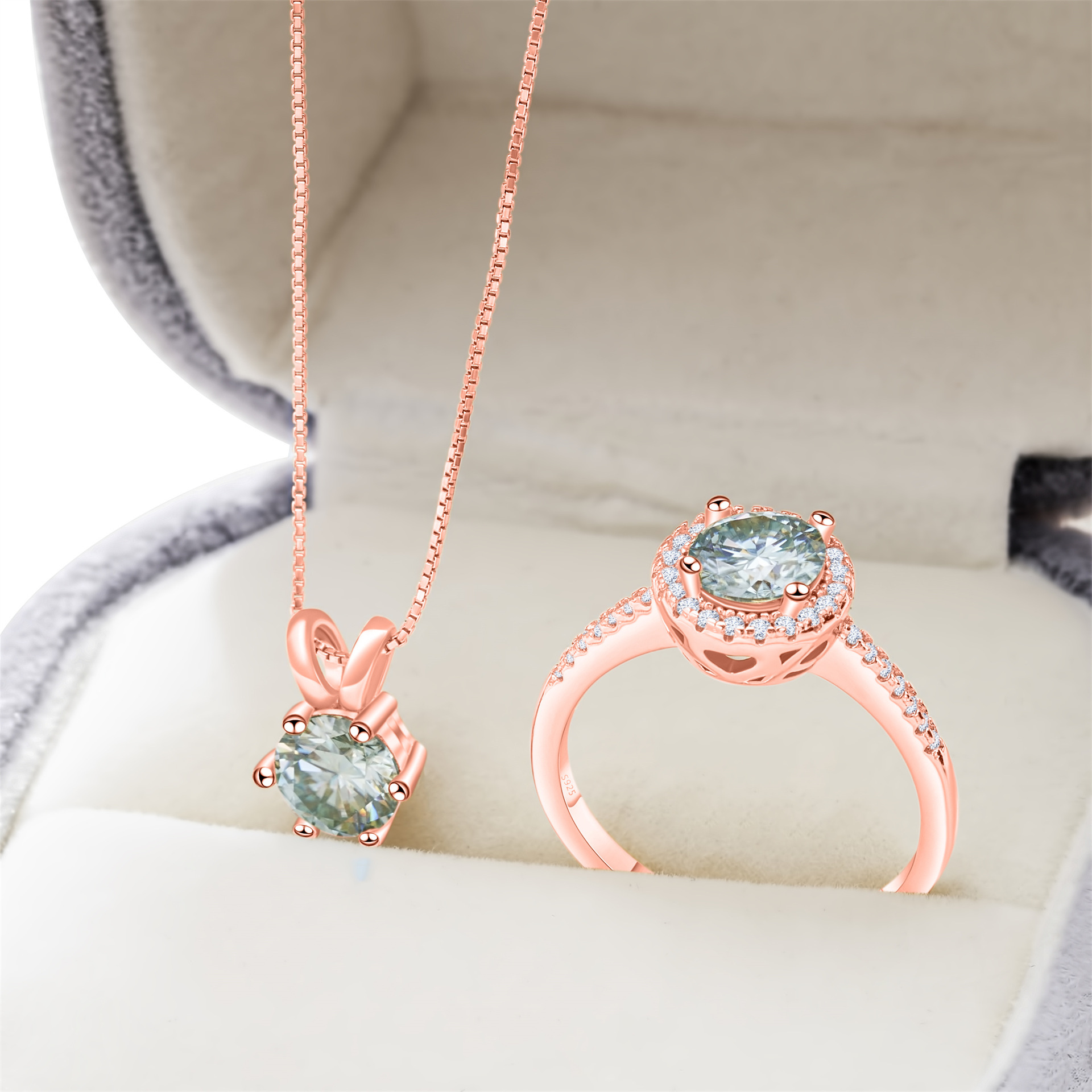 S925 Sterling Silver Moissanite Diamond Set, a Complete Set of Earrings and Necklaces, Imitation Diamond Fire Color, Korean Style, Simple Elegant