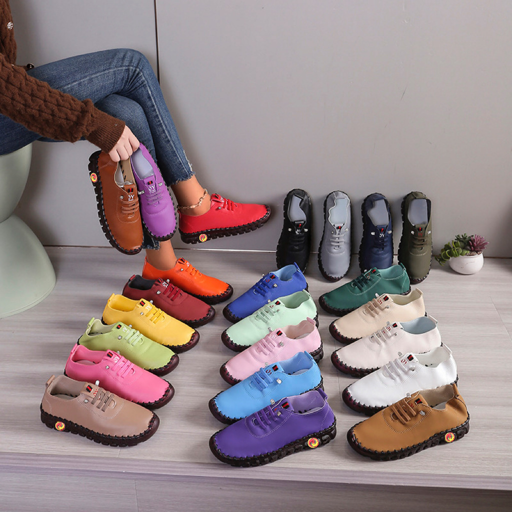 Обувь с резиновым подошвой для женщин 2025 кросс-бордерный внешний торговый шов мягкая кожа обувь для матерей больших размеров 35-45 оптовая продажа