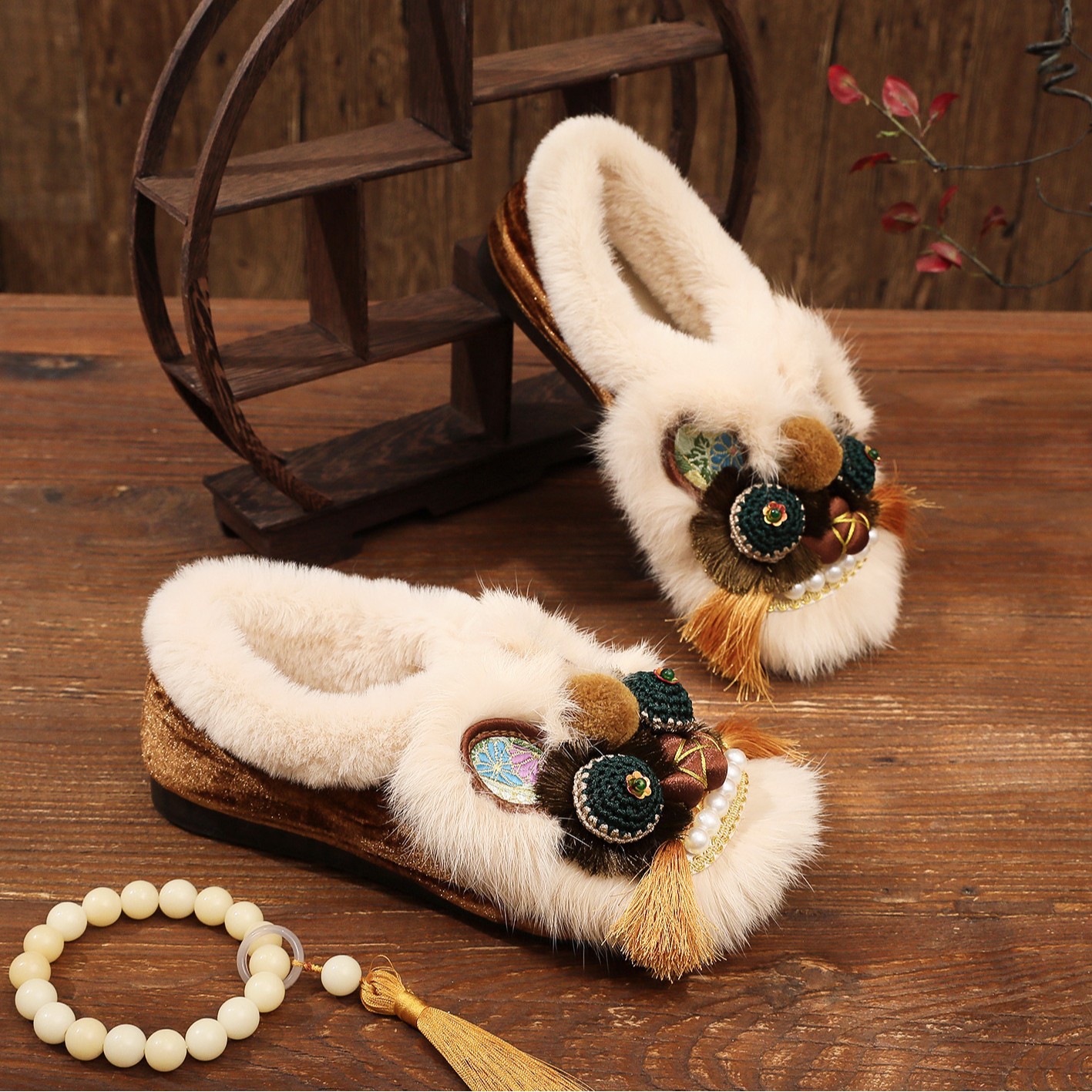 New Fashion Retro Layered Sole Handmade Tiger Head Cloth Shoes for Adults, Original Hanfu Shoes with Ethnic Style