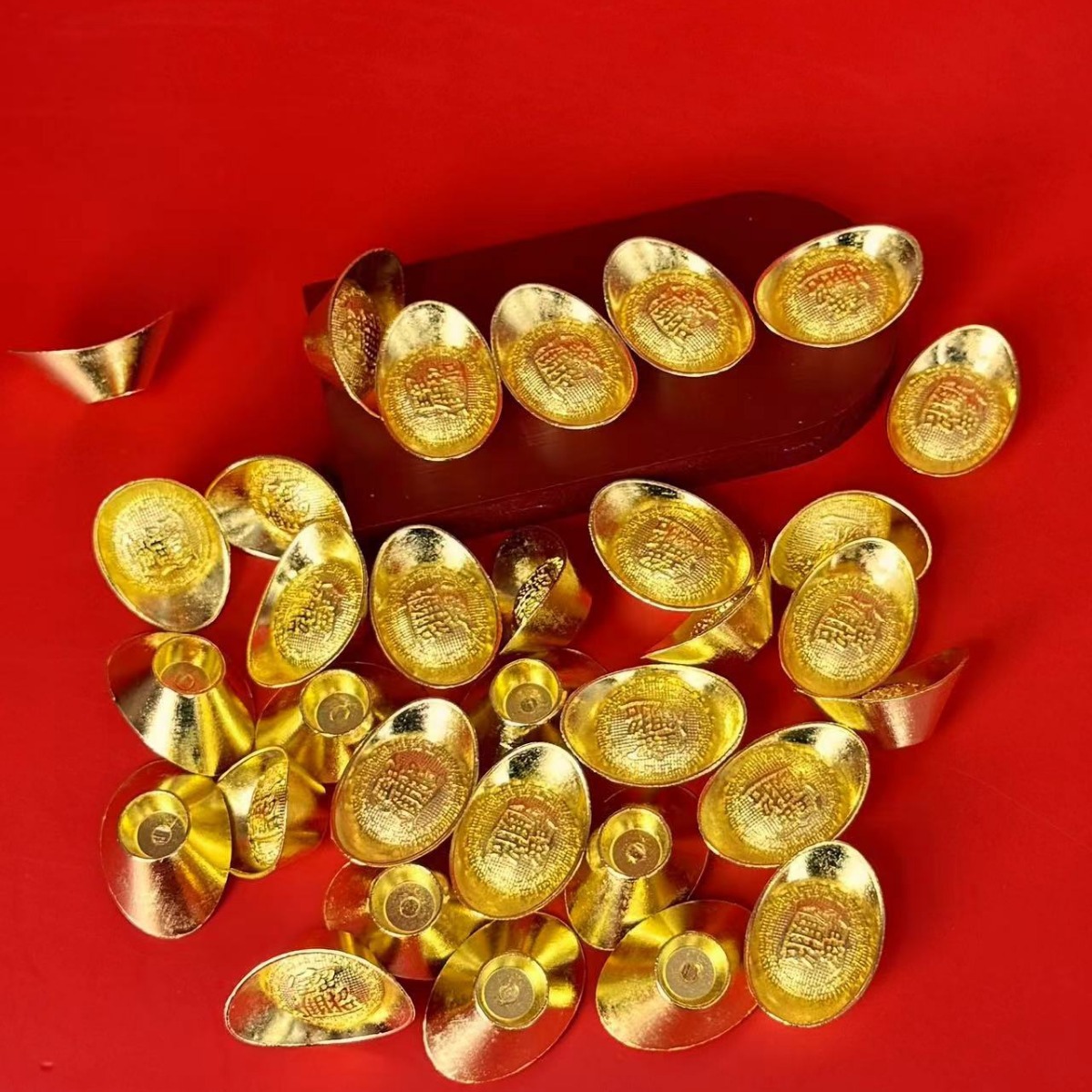 Senshe factory wholesale small ingot ornaments mini alloy metal gold ingot silver ingot worship supplies crafts