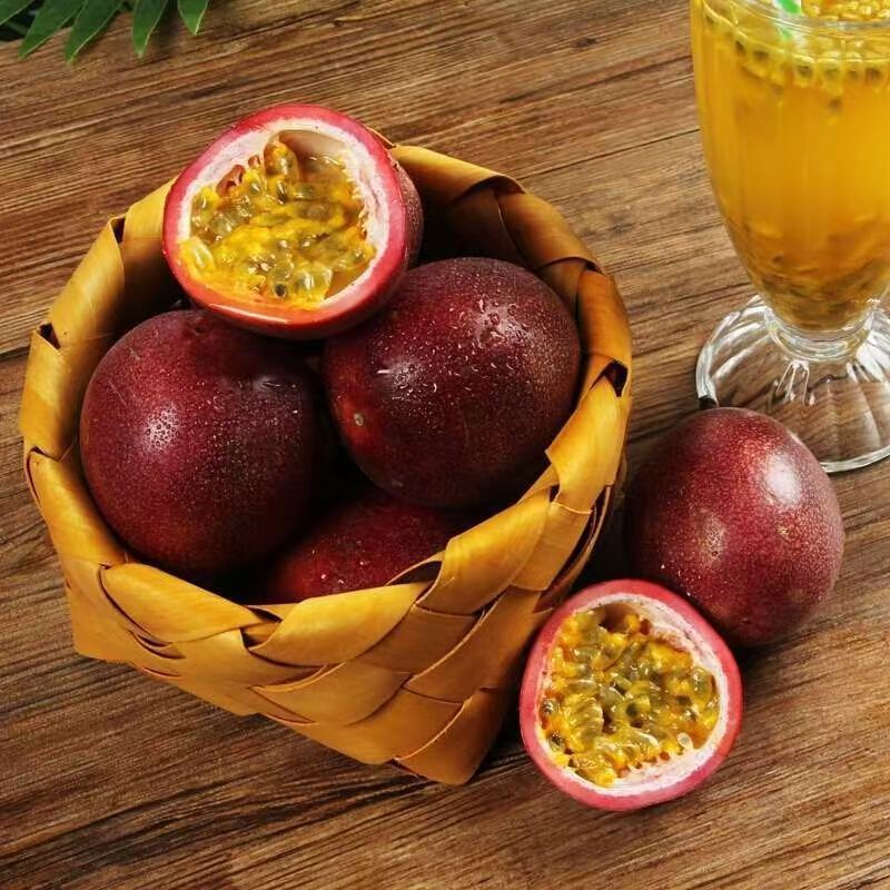 Fresh Seasonal Purple-Skinned Passion Fruit from Guangxi and Yunnan, Picked Directly from the Tree, Suitable for Fruit Tea, Sweet and Sour, Whole Box Factory Wholesale