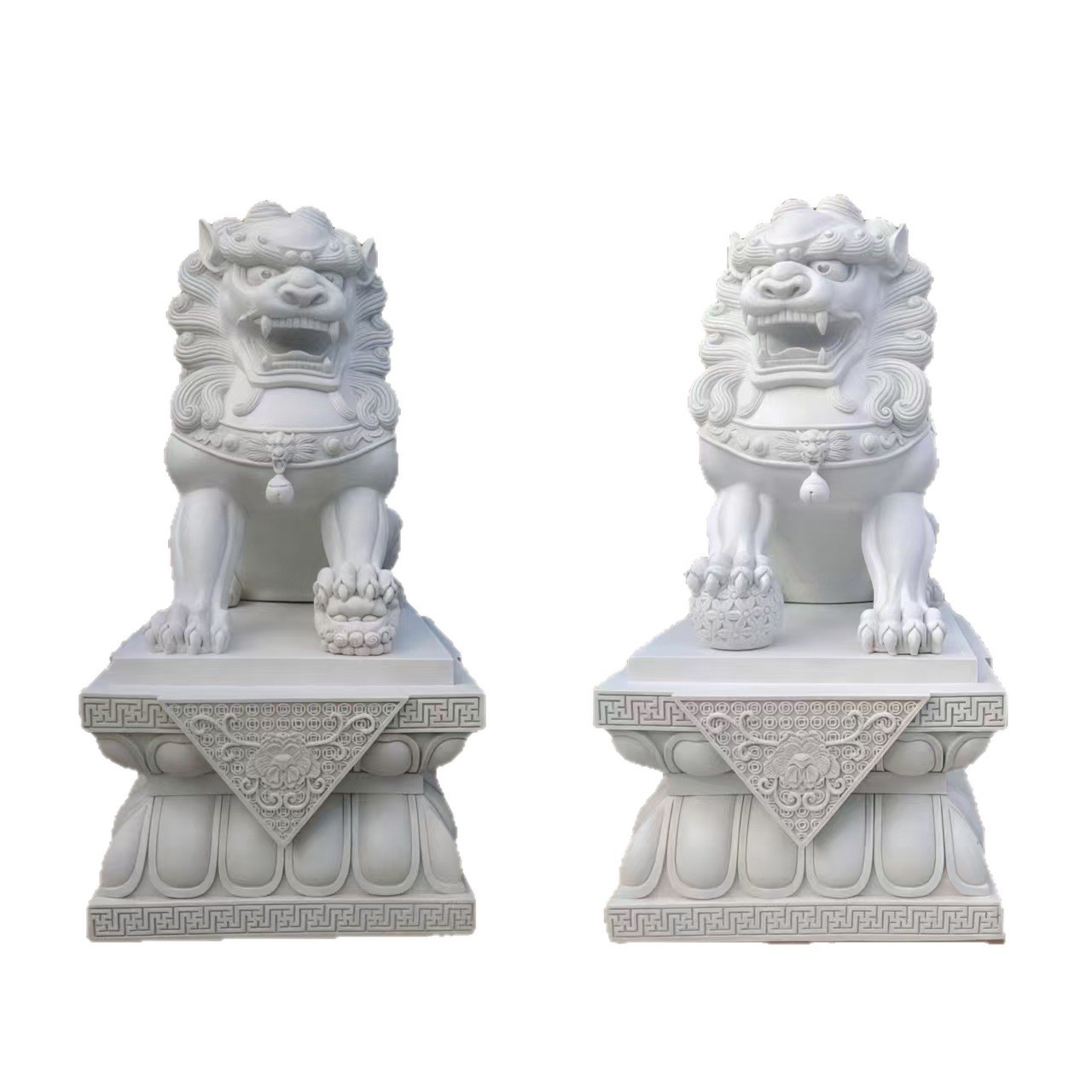 Chinese Cultural Fiberglass Imitation Brass Lion Ornaments Gifts Palace Antique Palace Door Lion Fortune-Making Crafts