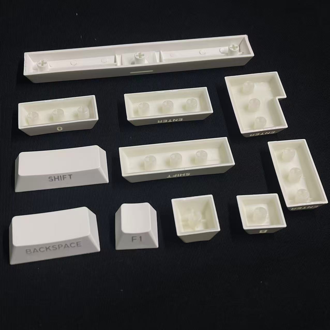 Side-Engraved Translucent Keycaps, Double-Color Injection Molding, Original Height, Dye-Sublimation Blank Material