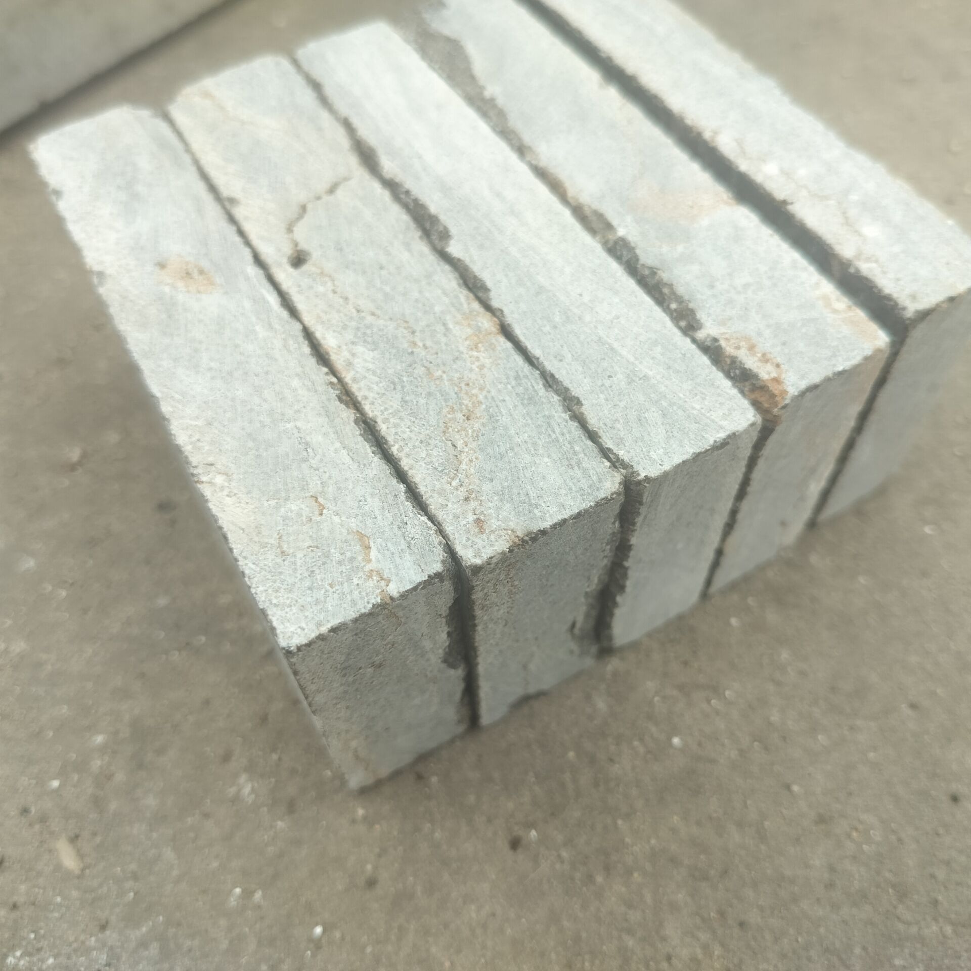 冶金溶剂专用石灰石低杂质高钙含量现货供应厂家直销