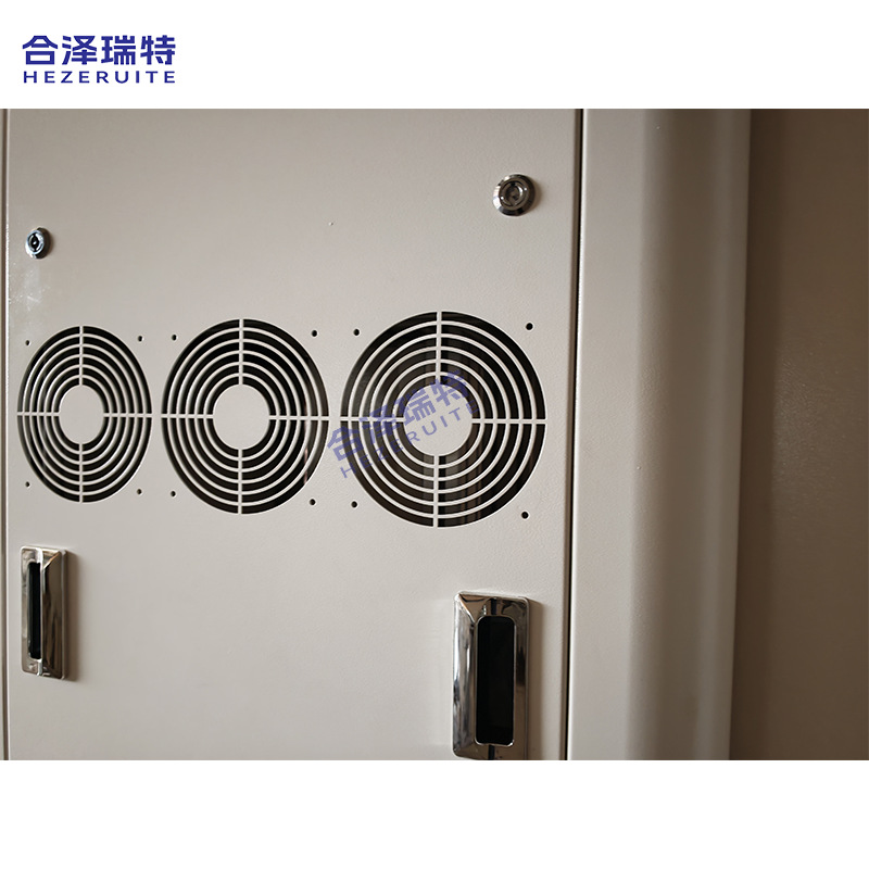 Manufacturer's Discounts on Industrial Cabinets, Outdoor Industrial Control All-In-One Machines, Dust-Proof Control Cabinets, Medical Equipment and Instruments