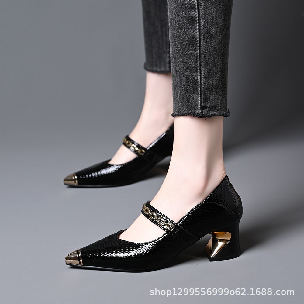 Chunky Heel Women's Shoes 2025 Spring and Autumn New Pointed Toe Shallow Mouth Metal Chain Versatile Comfortable Non-Tiring Mules