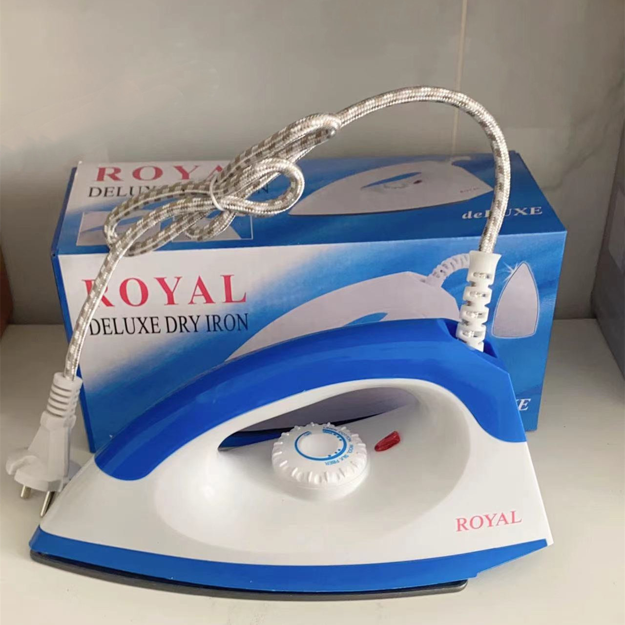 Cross-Border small electric iron household dry ironing old-fashioned non-water dry iron hot drilling hot ironing bucket ironing machine