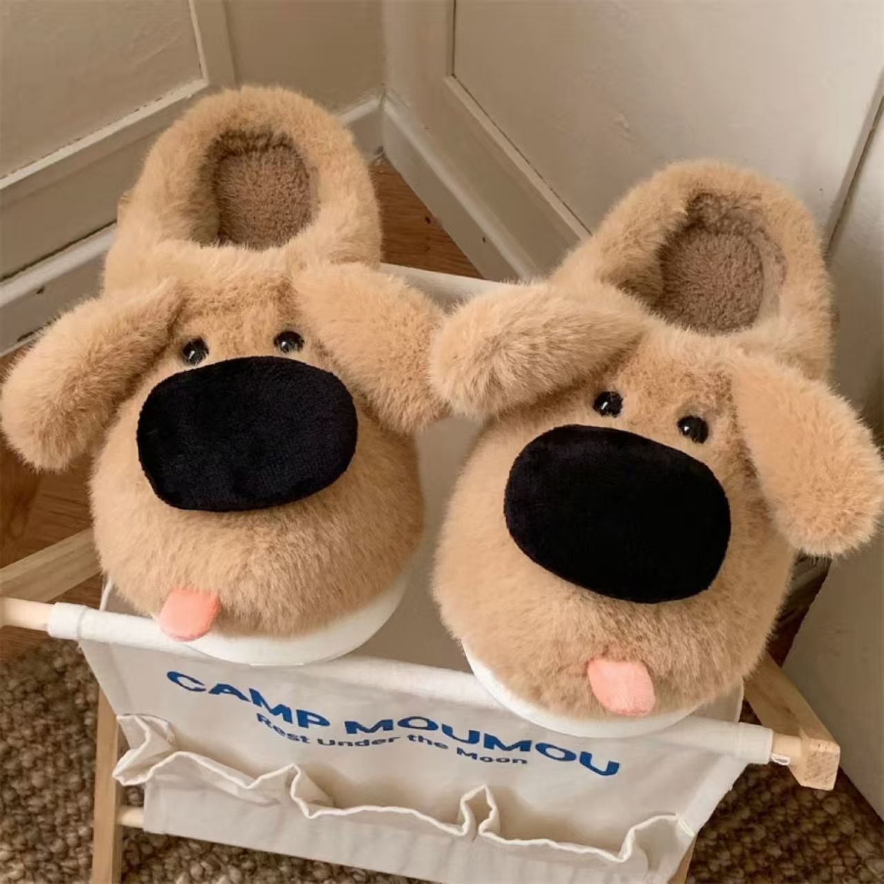 Internet Celebrity New Cute Puppy Slippers for Winter Outer Wear Non-Slip Home Fleece-Lined Indoor Warm Cotton Shoes with Fur