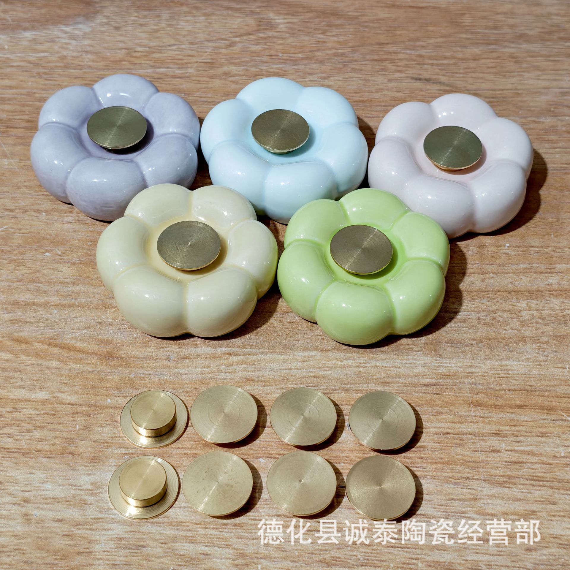 Оптовая Продажа Интернет Знаменитостей Поворотные Подшипники, Поворотные Аксессуары, Большие Размеры Вращающиеся Латунные Подшипники, Прочные и Долговечные Аксессуары