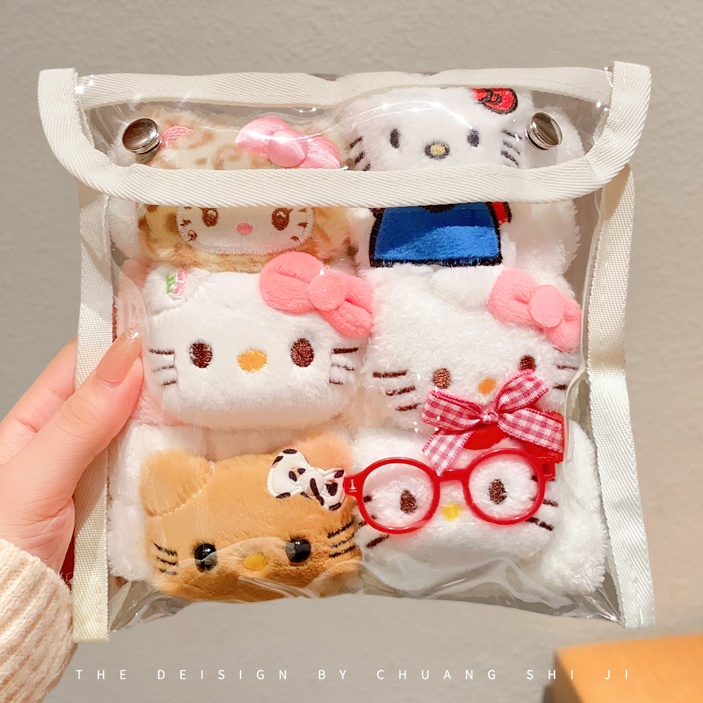 Autumn and Winter Cute Plush Cartoon Cat Wristbands for Women, Anti-Splash Water Sleeves for Washing Face, High Elasticity and Sweet Style