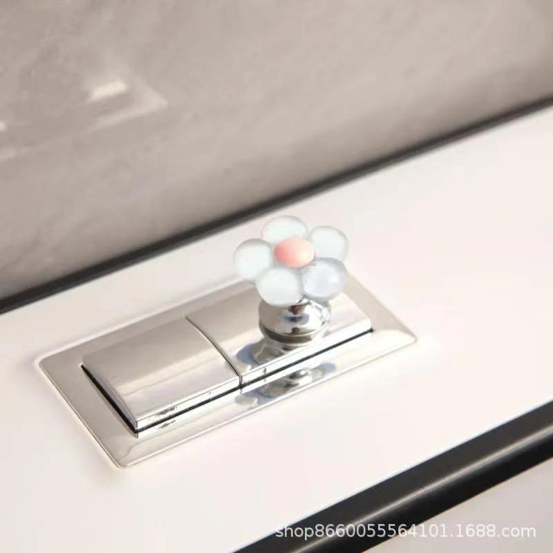 Douyin's Same Flower Toilet Press, Long Nail Manicure Special Universal Creative Bathroom Flush Switch