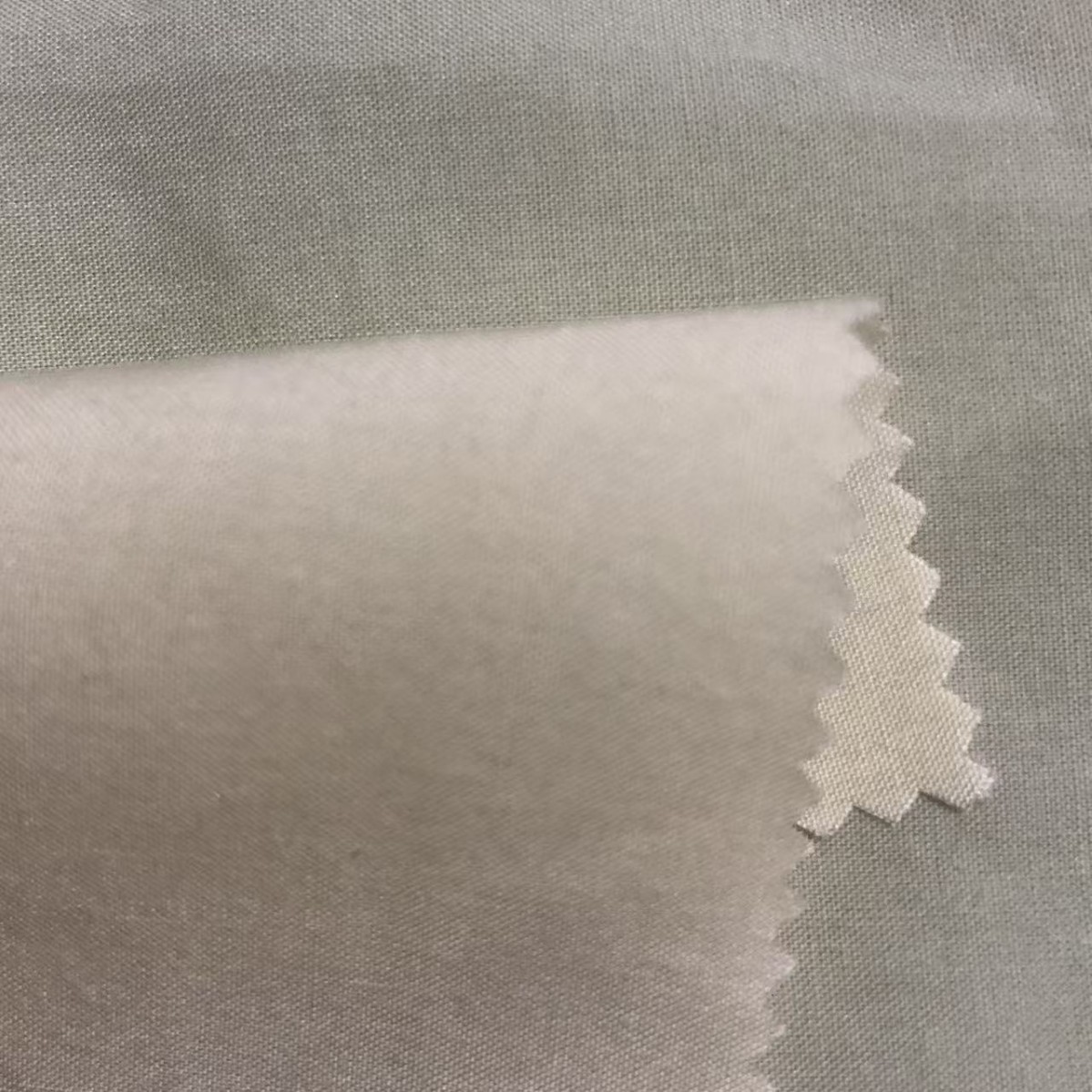 110g Anti-Wrinkle Tencel Cotton Shirt Fabric 60S Pure Lyocell Tencel Shirt Fabric Men's and Women's Shirt Fabric