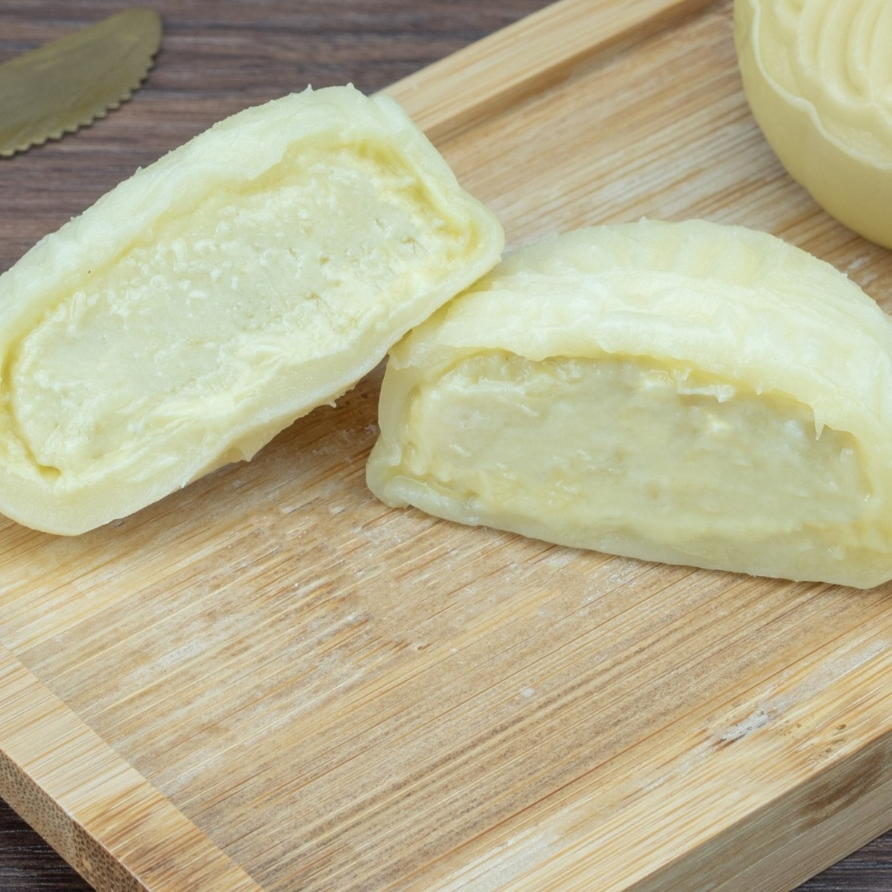 Special Durian Paste Filling for Sudan King Snowskin Mooncakes, Imported from Malaysia, Frozen Seedless Fruit Pulp Raw Materials Wholesale