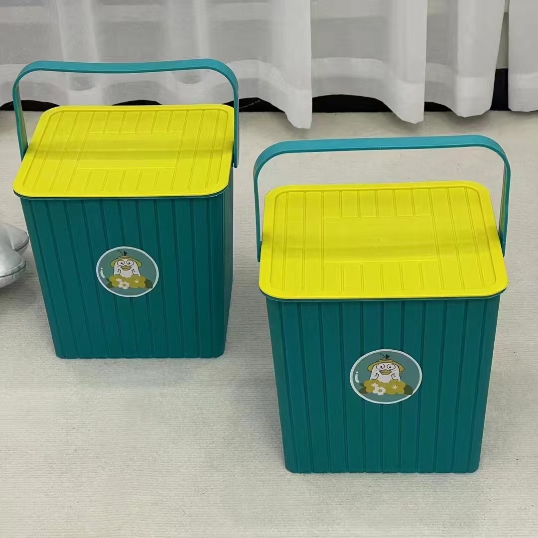 Thickened Storage Bucket with Lid, Can Sit On, Bath Bucket, Little Yellow Duck Fishing Bucket, Plastic Bucket, Printable Storage Stool Cartoon