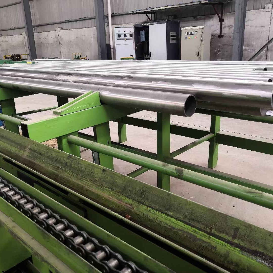 Tc4 Titanium Alloy Tube Ta18 Titanium Tube Specifications All Φ7.5-Φ280Mm Spot Wholesale Available Nationwide