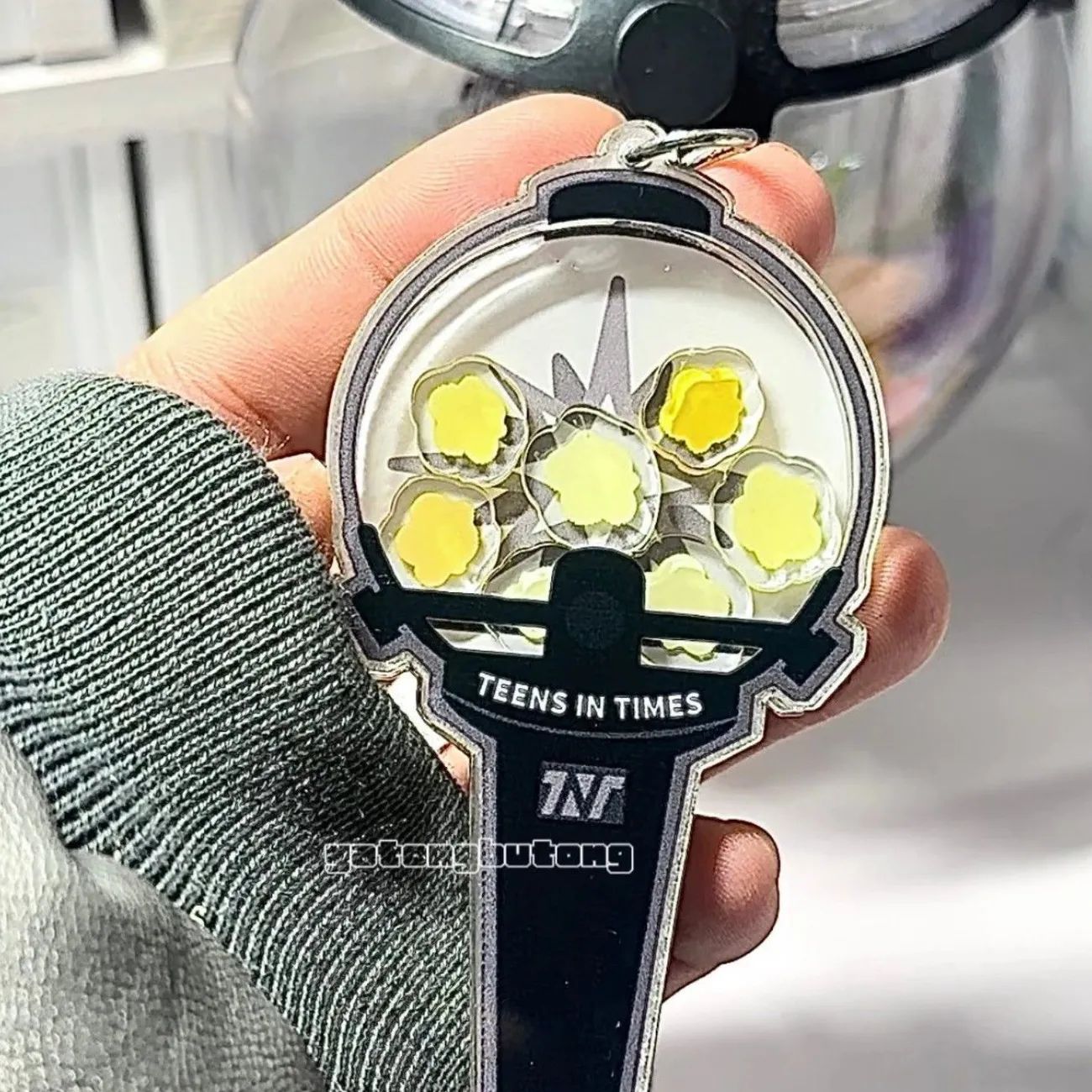 TNT era Youth League Surrounding High-quality Acrylic Star-chasing Aid Stick Shake Music Star with Decoration