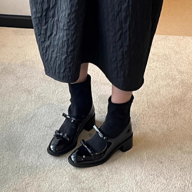 Sheepskin Version ~ Small Fragrant Bow Elastic Slim Boots 2025 Versatile Niche Fashion Back Zipper Thick Heel Short Boots