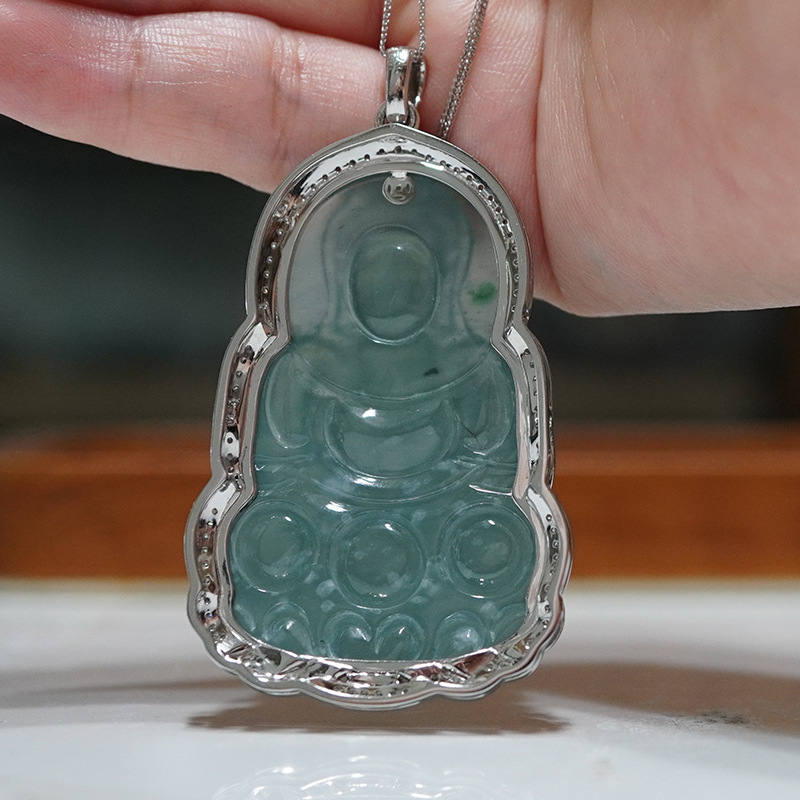 Platinum Pt950 Cultivated Diamond Jade Guanyin Inlaid Full Diamond Pendant