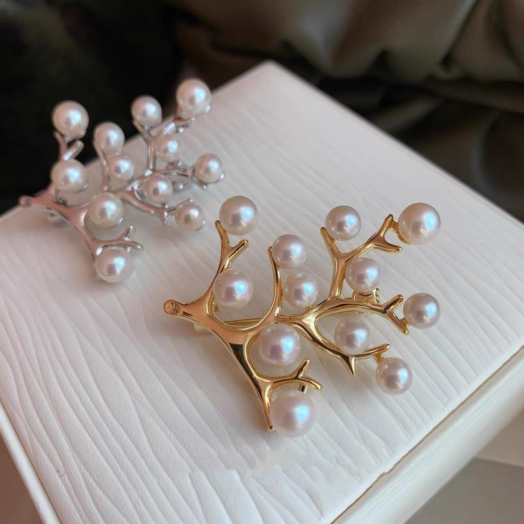 Autumn New Freshwater Pearl Brooch Bow Corsage High-End Pin Classy Design Anti-Exposure Buckle Ins