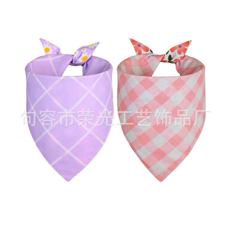 Dog and Cat Saliva Towel New Printed Pet Triangle Towel Small and Medium-Sized Dog Pet Scarf Birthday Holiday Decoration