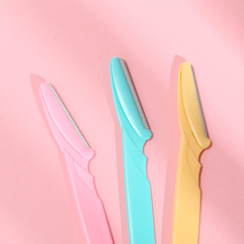 Wholesale Eyebrow Trimmer Three-Color Sharp Mesh Stainless Steel Eyebrow Trimmer Beginner Handle Beauty Tool Portable